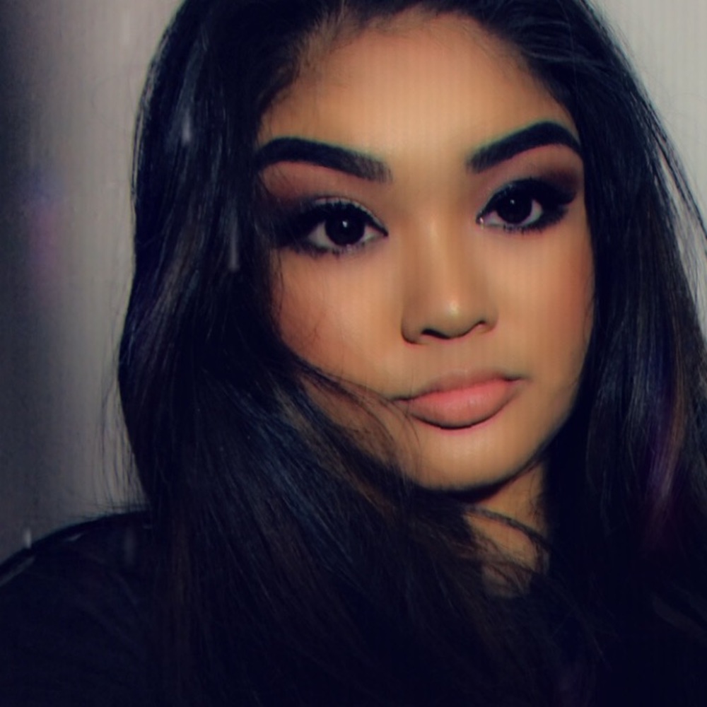 Meet your Posher, Giselle